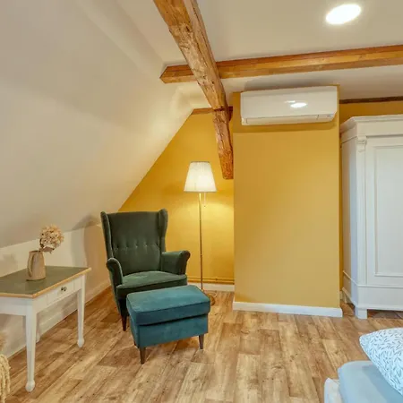 Margarete Apartment